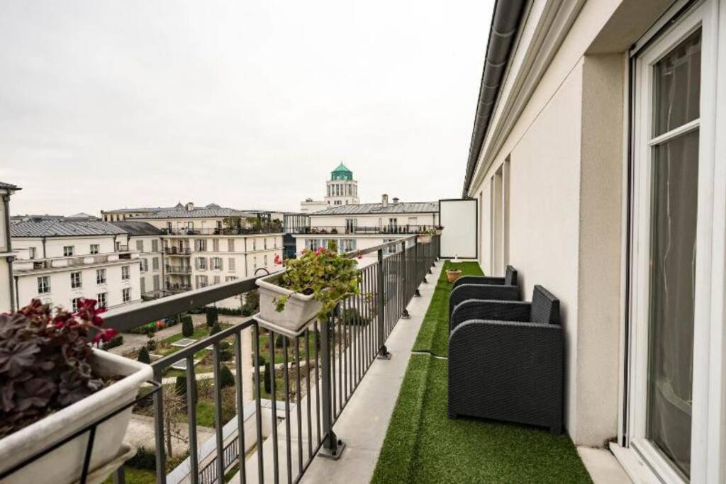 Le Royal Condo, 13 P, Wifi & Parking A Disneyland Chessy  Exterior photo