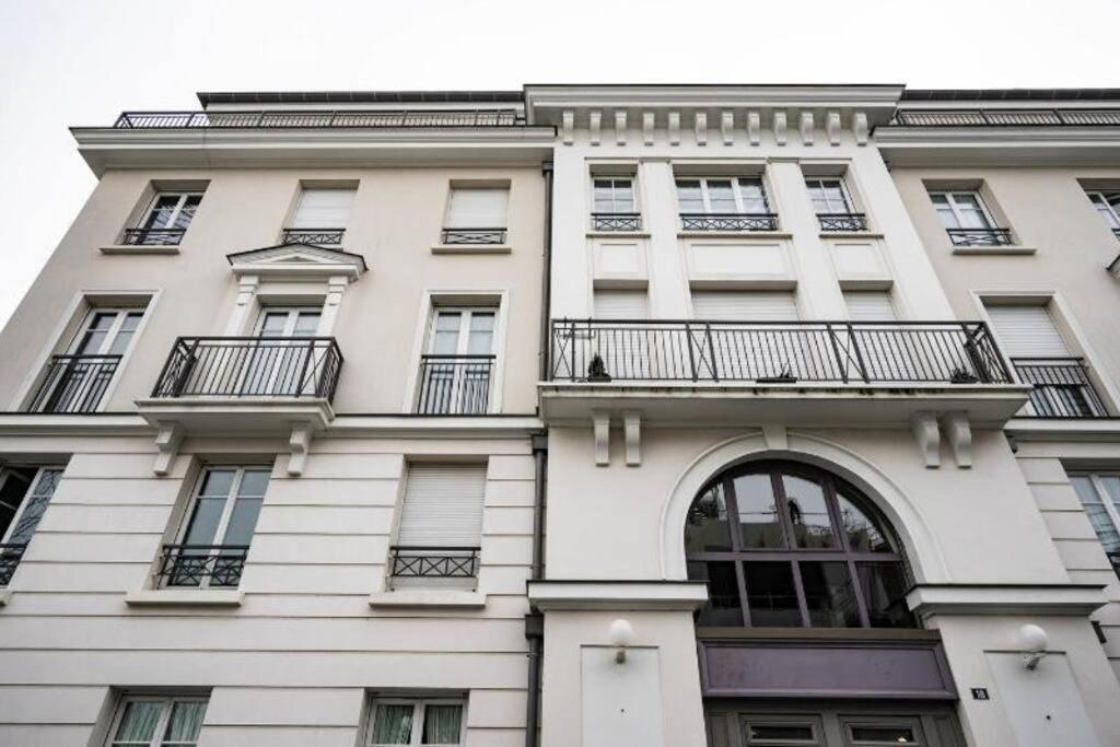 Le Royal Condo, 13 P, Wifi & Parking A Disneyland Chessy  Exterior photo